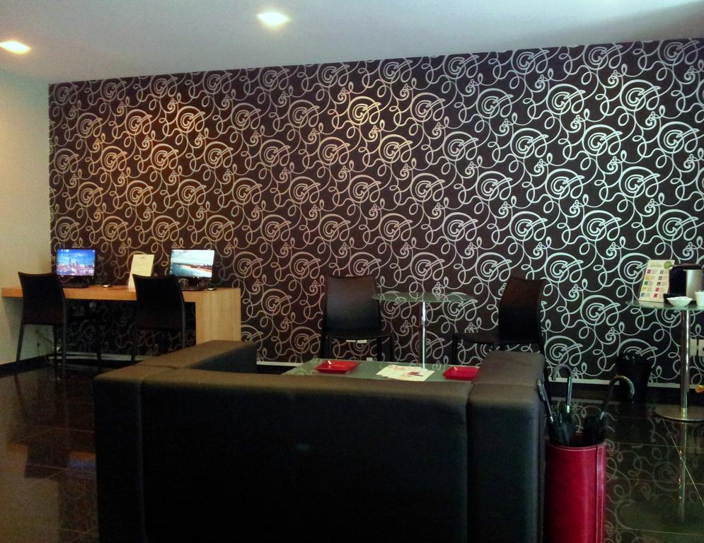 Massini Suites Montevideo Eksteriør billede